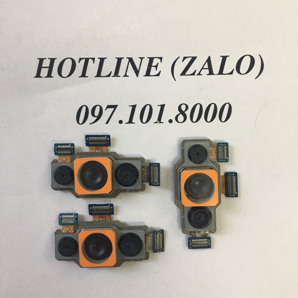 Camera sau Samsung A71