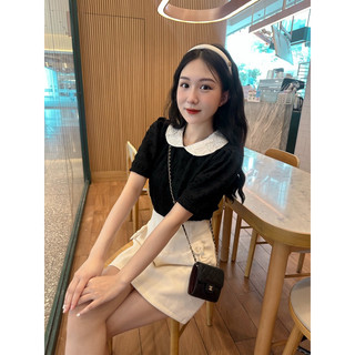 Áo thun xốp cổ sen kim sa by La Moneta