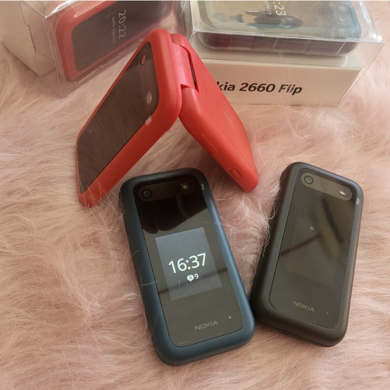 Điện thoại giá rẻ Nokia 2660 Flip sóng 4G  2sim . BẢO HÀNH 1 ĐỔI 1 TRONG 3 THÁNG         .