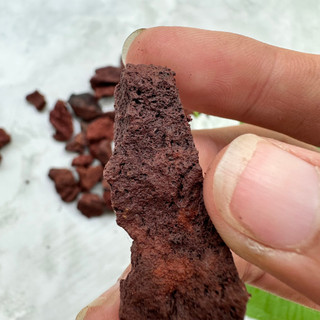 Nham thạch trải nền hồ cá 1kg [s]