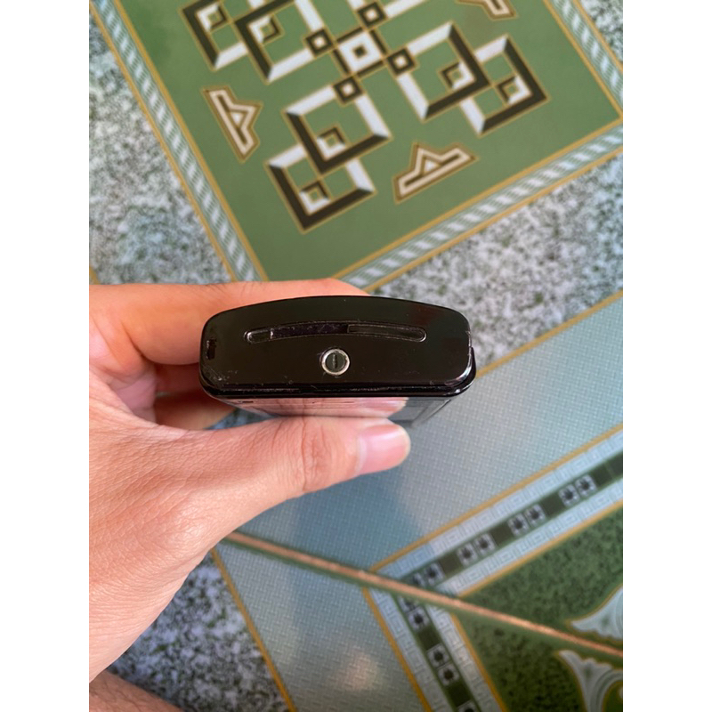 Điện thoại Nokia N72 nghe gọi full còn nắp che thẻ nhớ