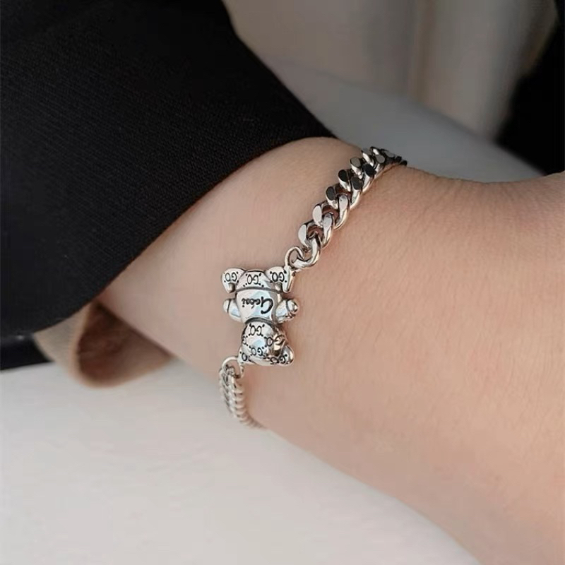 Vòng tay gấu GC  dành cho cả nam và nữ