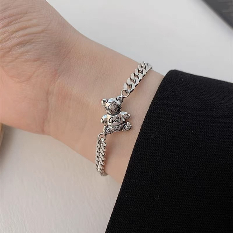 Vòng tay gấu GC  dành cho cả nam và nữ