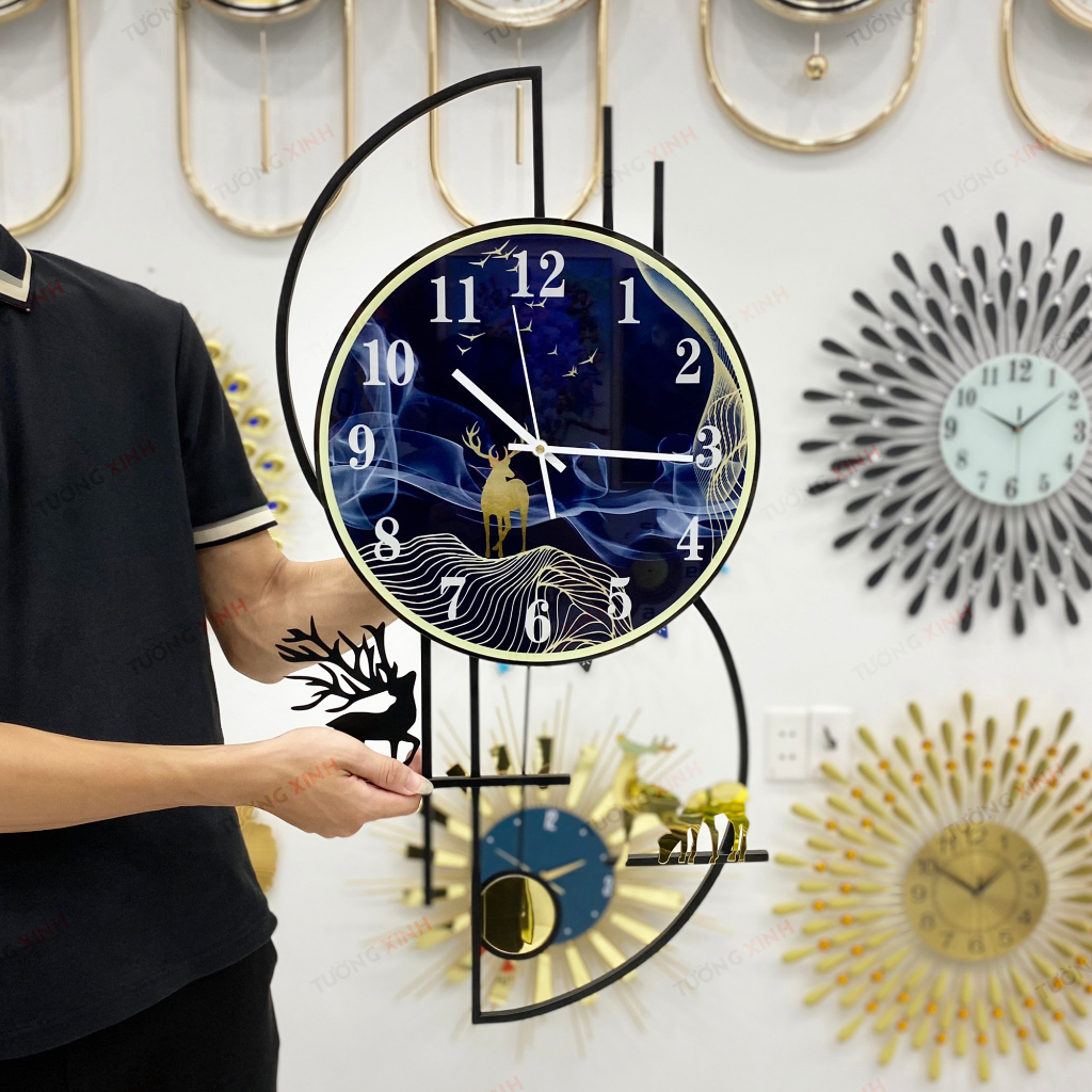 Đồng hồ treo tường Tuần Lộc 3D độc đáo trang trí decor nội thất sang trọng