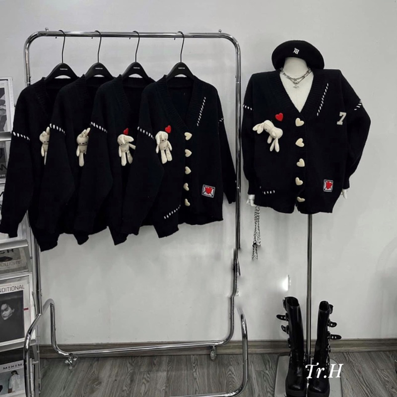 Cardigan len kèm gấu