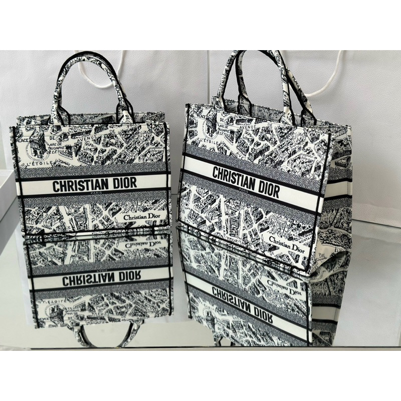 ⭐️Túi dio tote size 36cm& 41cm hot 2023 về đủ màu hàng super cao cấp, fullbox nguyên seal full pk