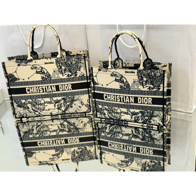 ⭐️Túi dio tote size 36cm& 41cm hot 2023 về đủ màu hàng super cao cấp, fullbox nguyên seal full pk