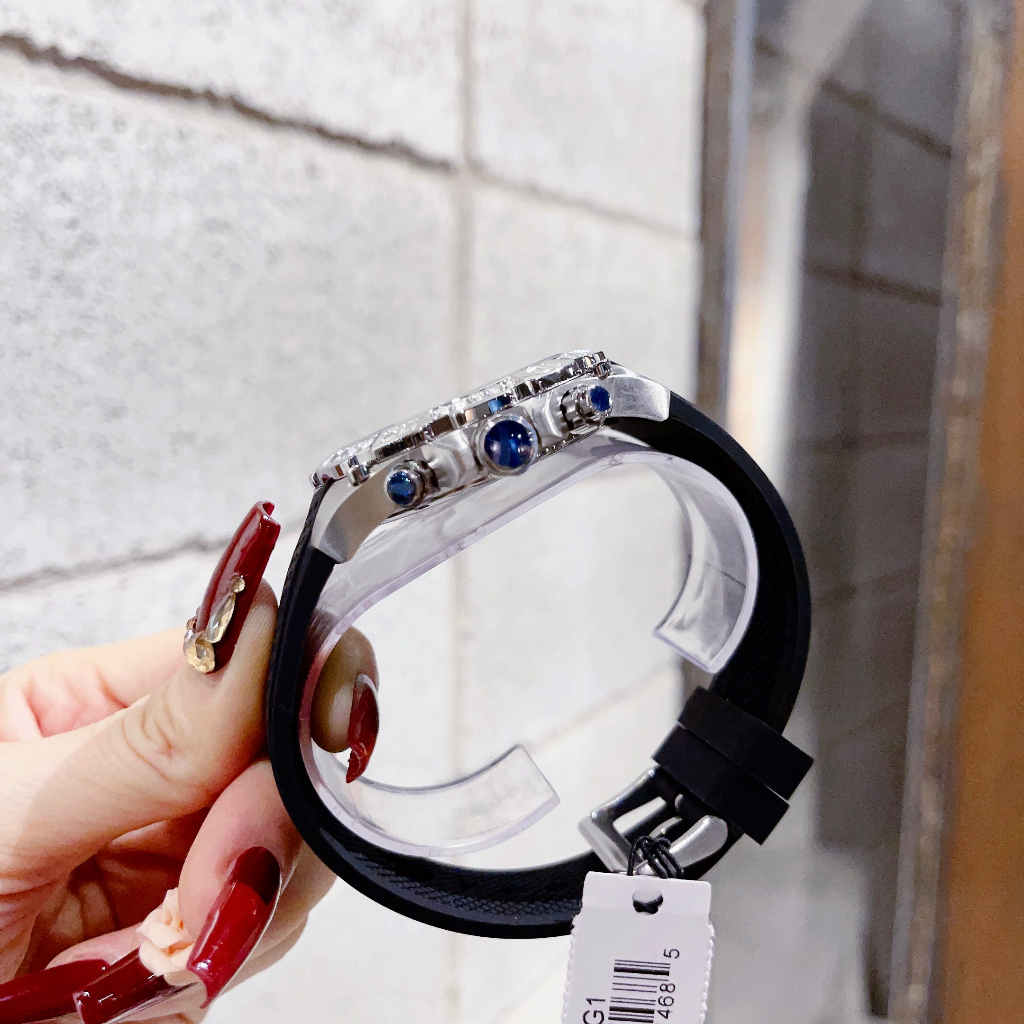 Đồng Hồ Nam Guess GW0333G1 Đính Đá - Vỏ Bạc - Dây Silicon - Size 46mm