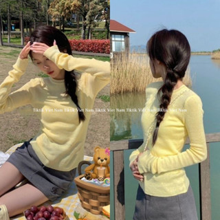 (sẵn) Áo thun dài tay cổ tròn chất len mỏng xuyên thấu màu trơn trắng và vàng ATDT001 - Tiktik