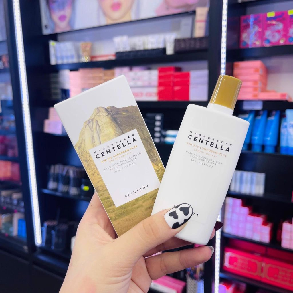 Kem Chống Nắng Skin1004 Madagascar Centella Air-Fit Suncream Plus
