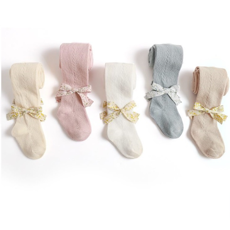 QUẦN TẤT XUẤT HÀN ĐÍNH NƠ BÉ GÁI