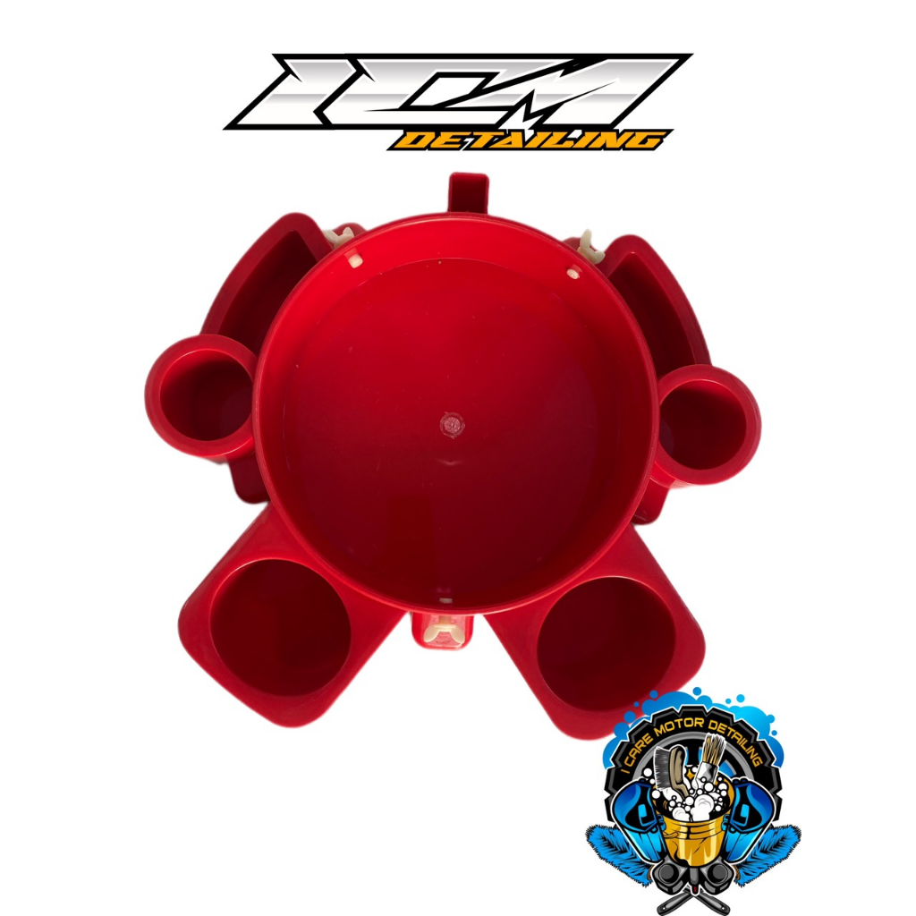 Đế Đẩy Màu Đỏ Có Bánh Xe Quay 360 Độ Kết Hợp Xô Rửa Xe