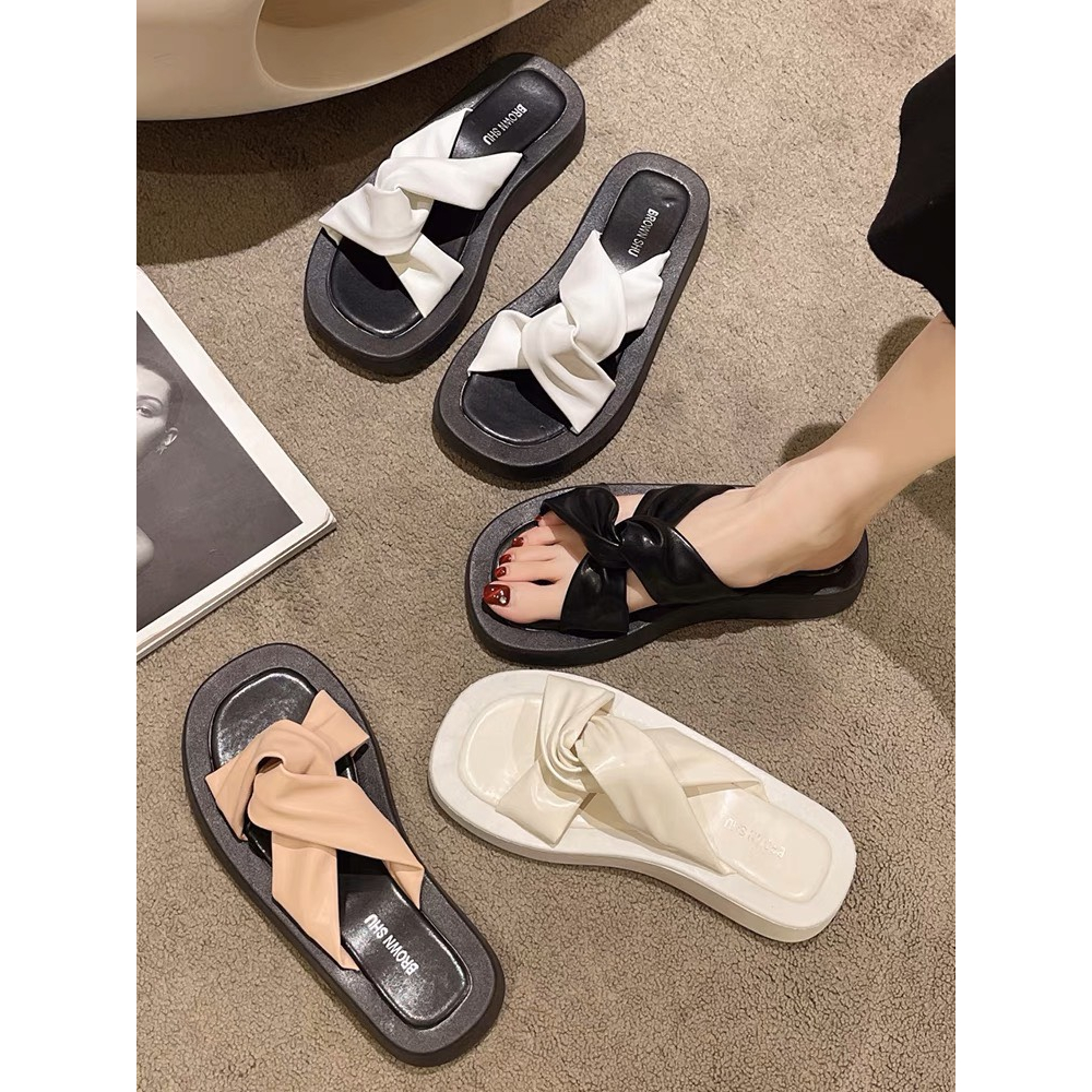 Dép bánh mì nữ quai xoắn phong cách ulzzang xinh xắn