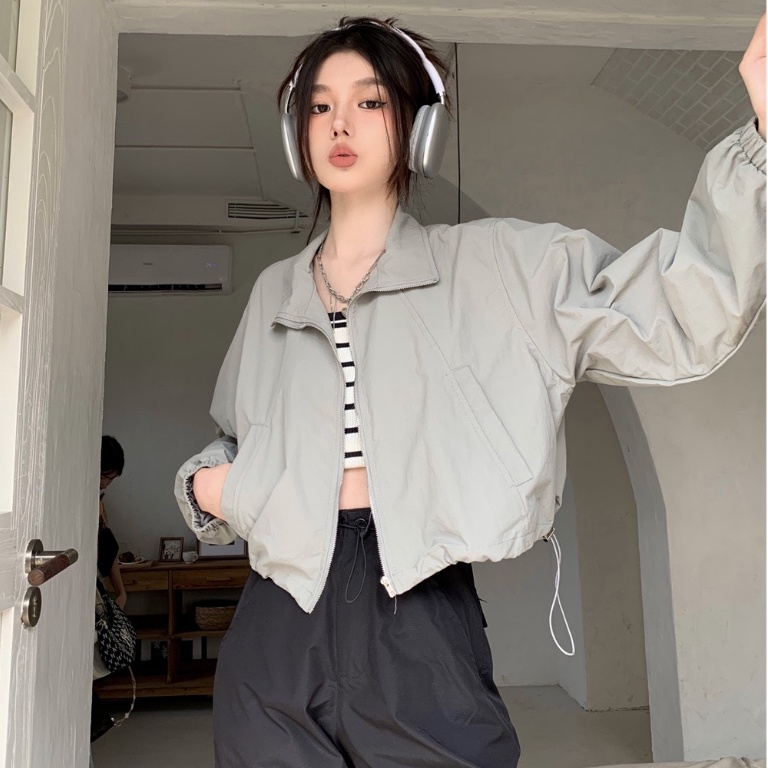 Áo khoác croptop gió dù nữ túi xỏ chất gió nhăn 2 lớp bên trong lót gió lụa thiết kế dây đai đuôi áo