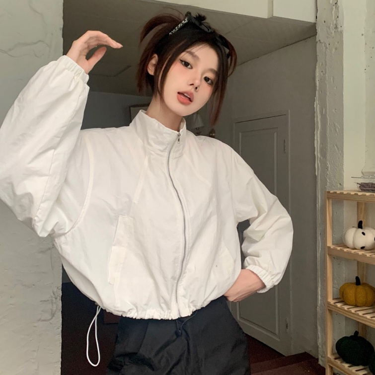 Áo khoác croptop gió dù nữ túi xỏ chất gió nhăn 2 lớp bên trong lót gió lụa thiết kế dây đai đuôi áo