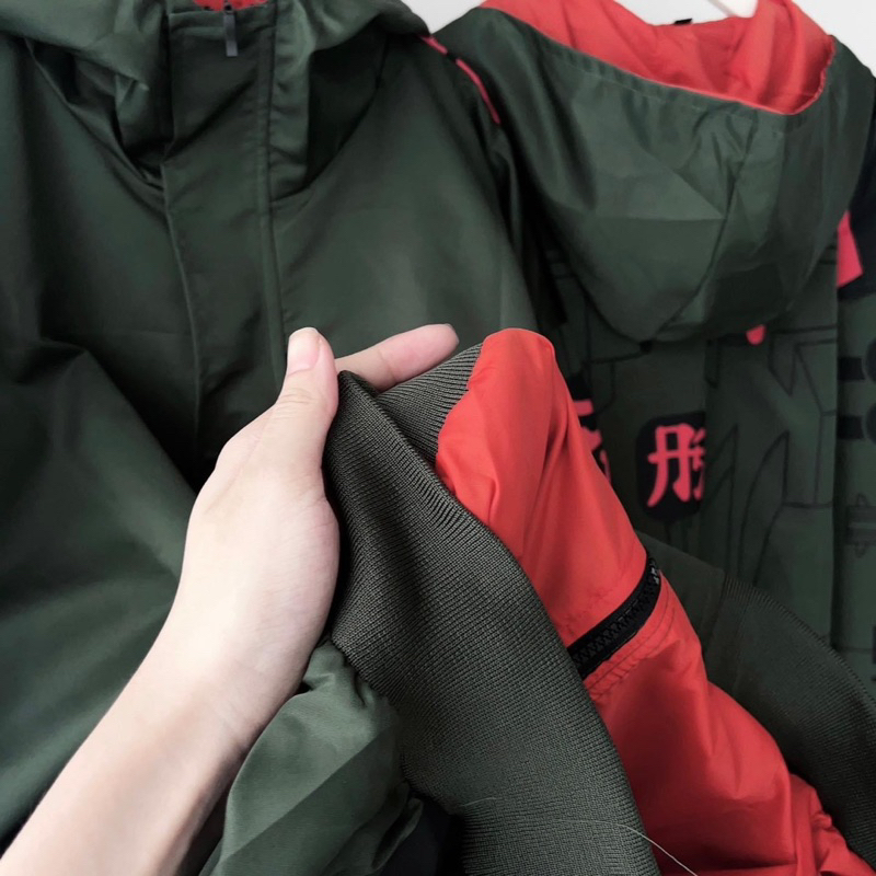 Áo Khoác Dù 2 Lớp Có Túi Trong EIGHT Unisex