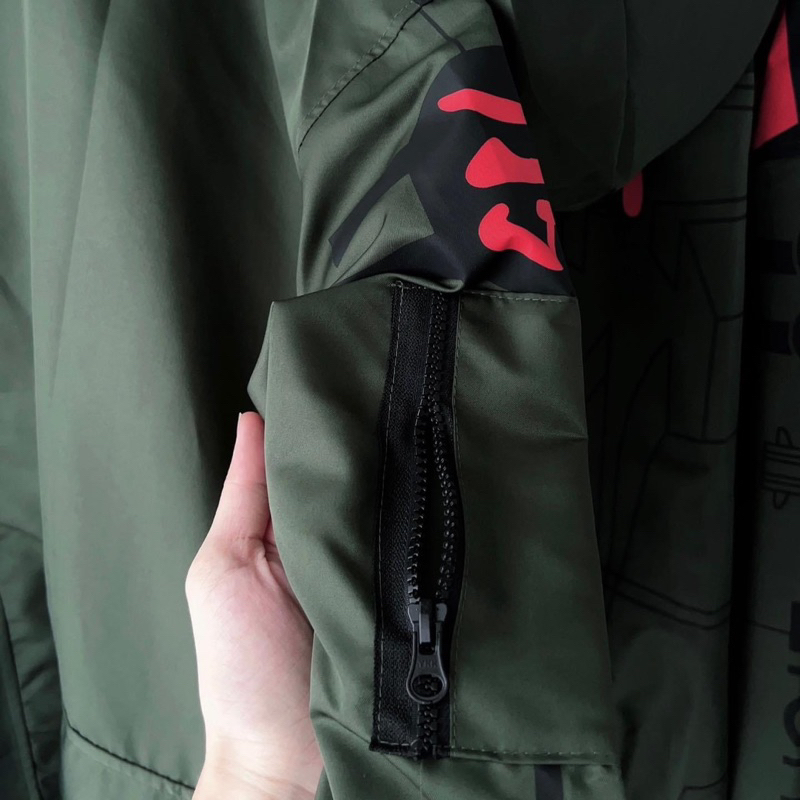 Áo Khoác Dù 2 Lớp Có Túi Trong EIGHT Unisex