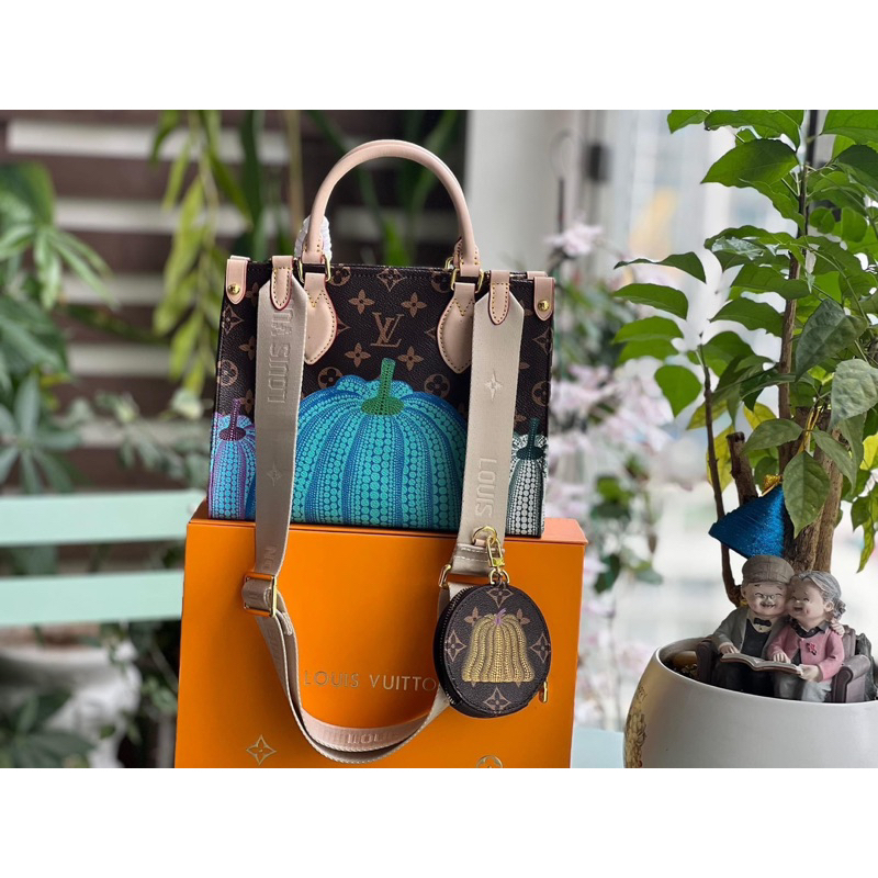 TÚI  XÁCH LVV BÍ NGÔ 2IN1 FB