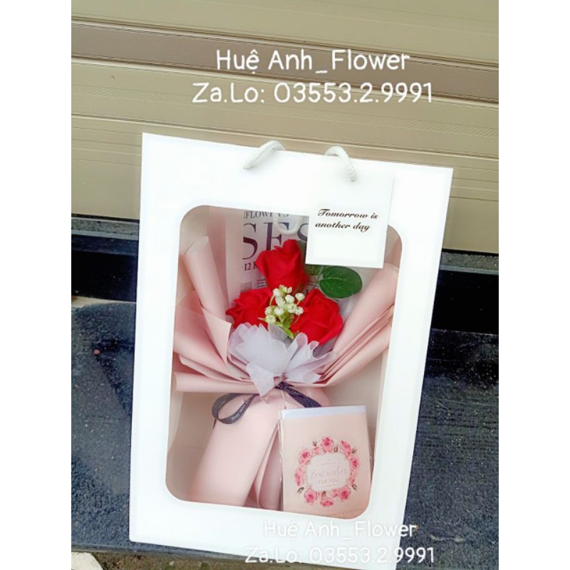 3B SÁP +TÚI THIỆP ĐỦ MÀU HOA, ĐỦ GIẤY GÓI MÀU.KHÁCH VUI LÒNG ĐẶT TỪ 2 BÓ