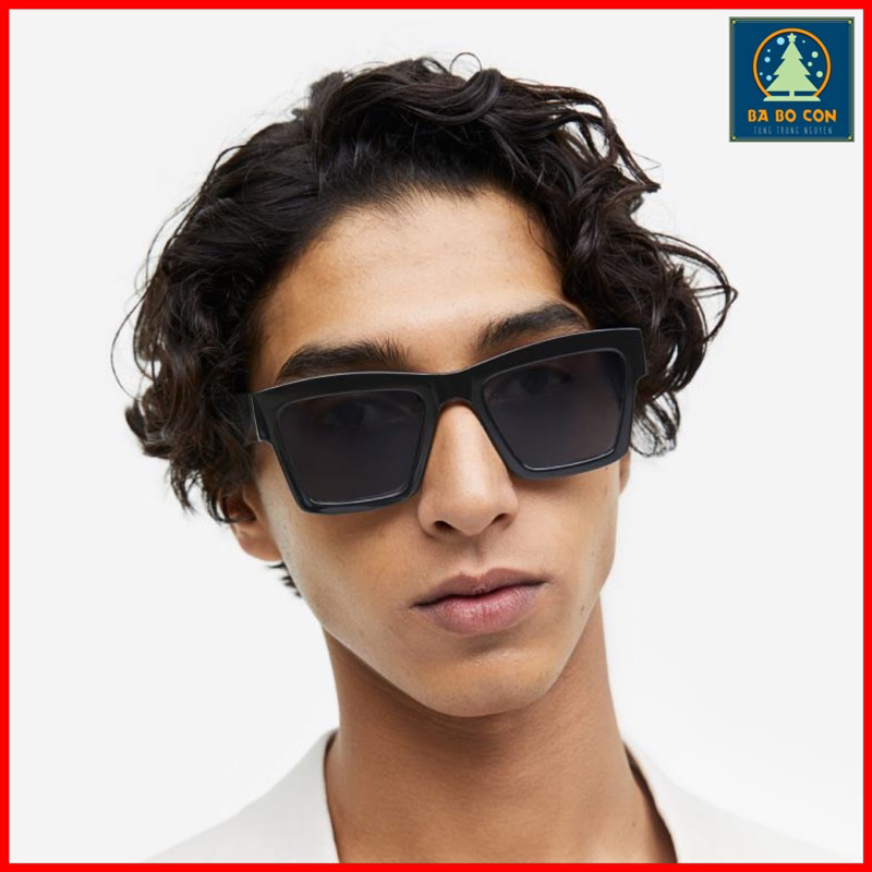 Kính HM UK gọng vuông đen tuyệt đẹp, dáng nam nữ đều đeo đẹp, có đầy đủ bill mua hàng