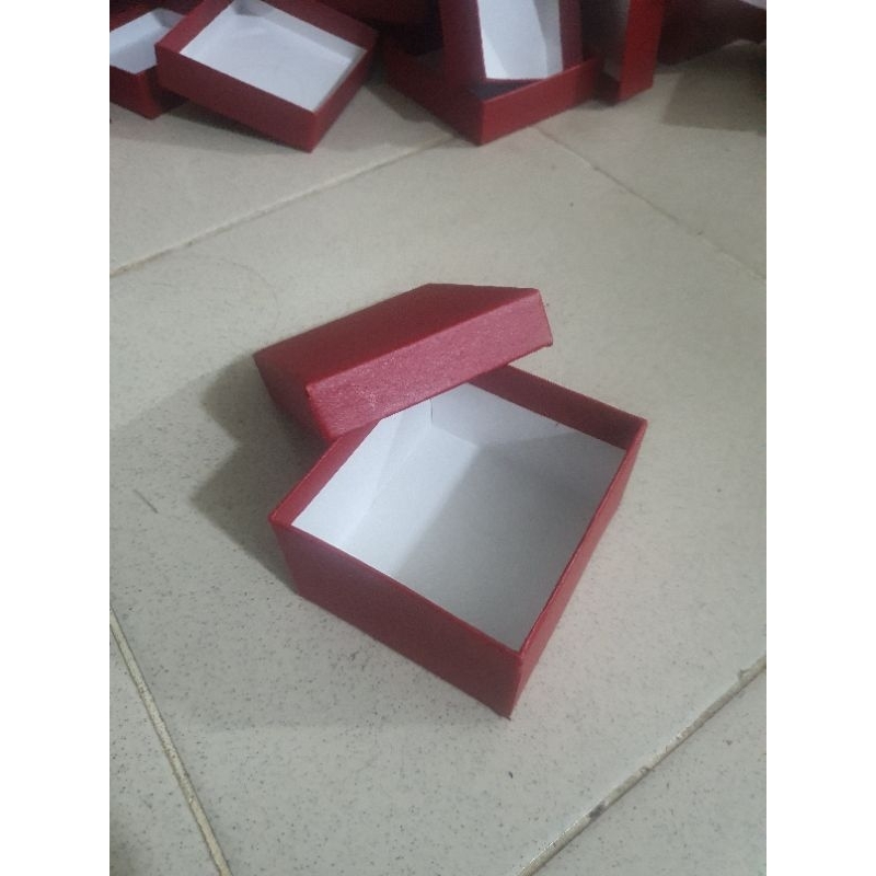 Hộp đồng Hồ Đỏ Không gối Cực Phẩm
