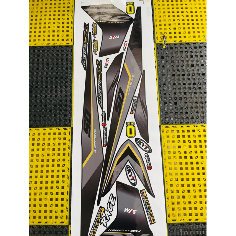 Tem chế sym galaxy rc vàng đen bạc