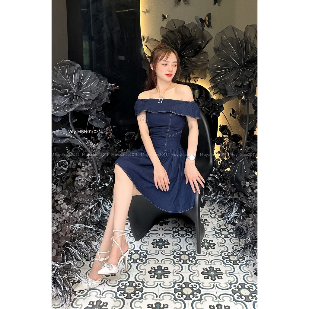 Váy trễ vai nữ dáng ngắn MAY.SINCE2011 chất jeans mềm trần chỉ thời trang MBN01-0314