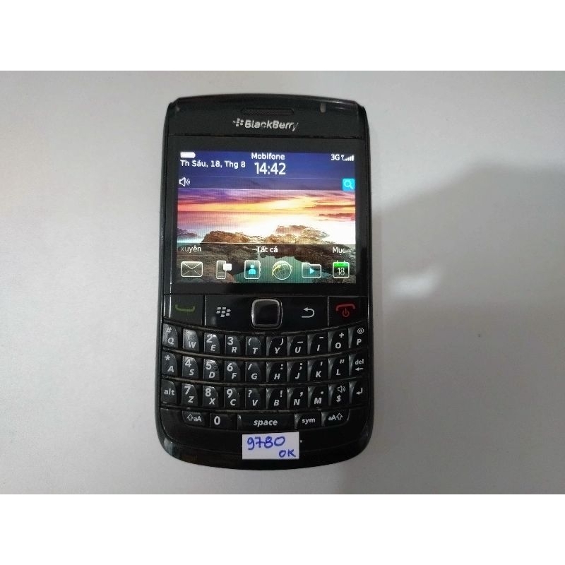 blackberry 9780 có pin xài tốt