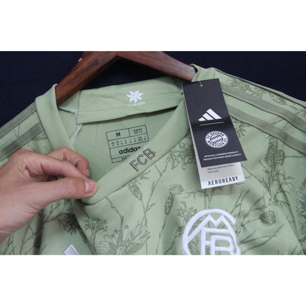 BỘ Bayern Munich sân khách 3rd kit 2023/ 24 - MÀU XANH NHẠT