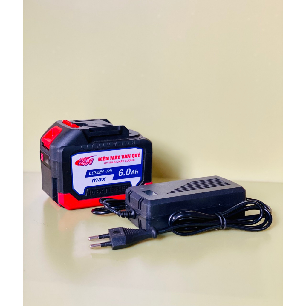Pin Tự đóng   10 cell ,15 cell dung lượng pin cao ,cam kết pin đủ cell,bảo hành pin 6 tháng Mua 1 pin tặng 1 Sạc