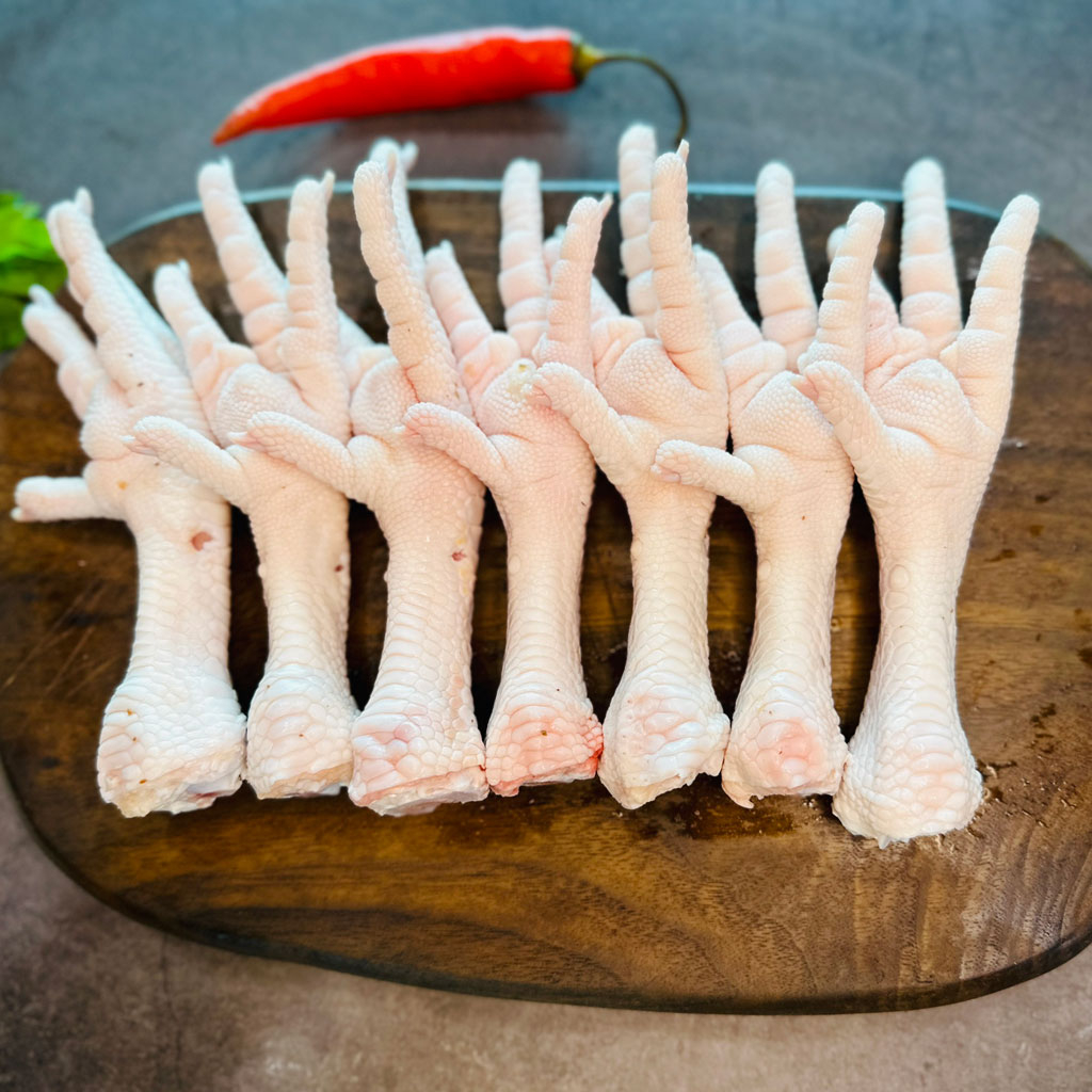 Chân Gà Có Xương |Chân Gà Nguyên Xương khay 1kg hàng tươi ngon to đều - Ship Hỏa Tốc HN
