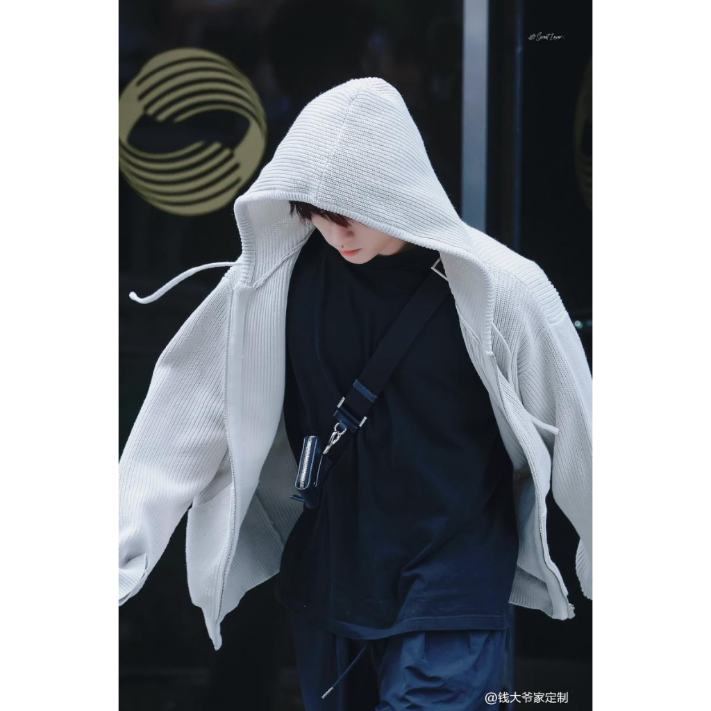 CHÍNH HÃNG ÁO KHOÁC LEN LEENOW STRAYKIDS