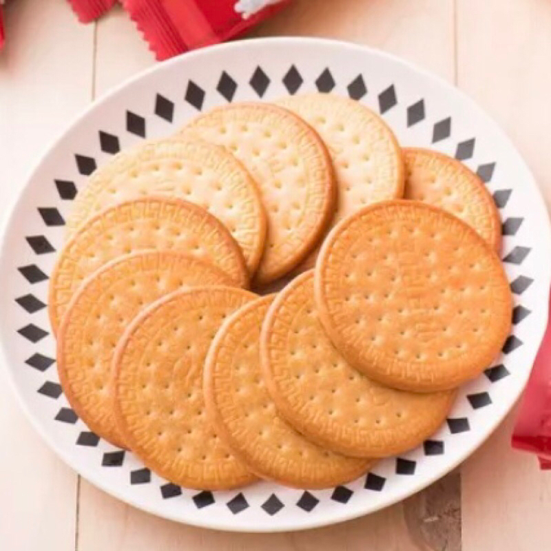 Bánh Kinh Đô Cosy Marie quy sữa 136g