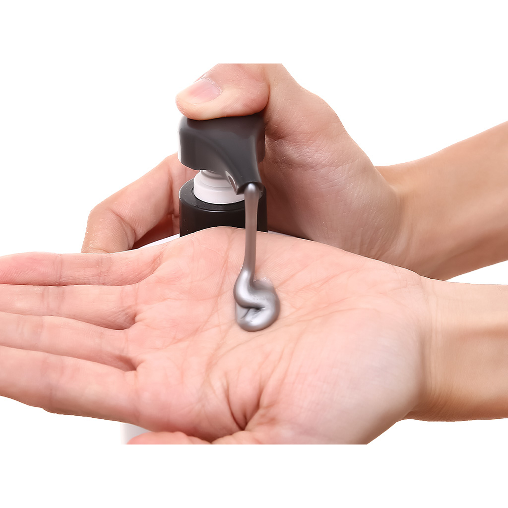 Sữa tắm sạch khuẩn Lifebuoy than hoạt tính và bạc hà 490ml