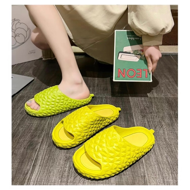 Dép sầu riêng quai ngang đúc liền khối Dép hình trái sầu riêng