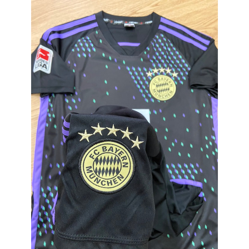 In tên số, quần áo đá banh, bóng đá Bayern Munich đen