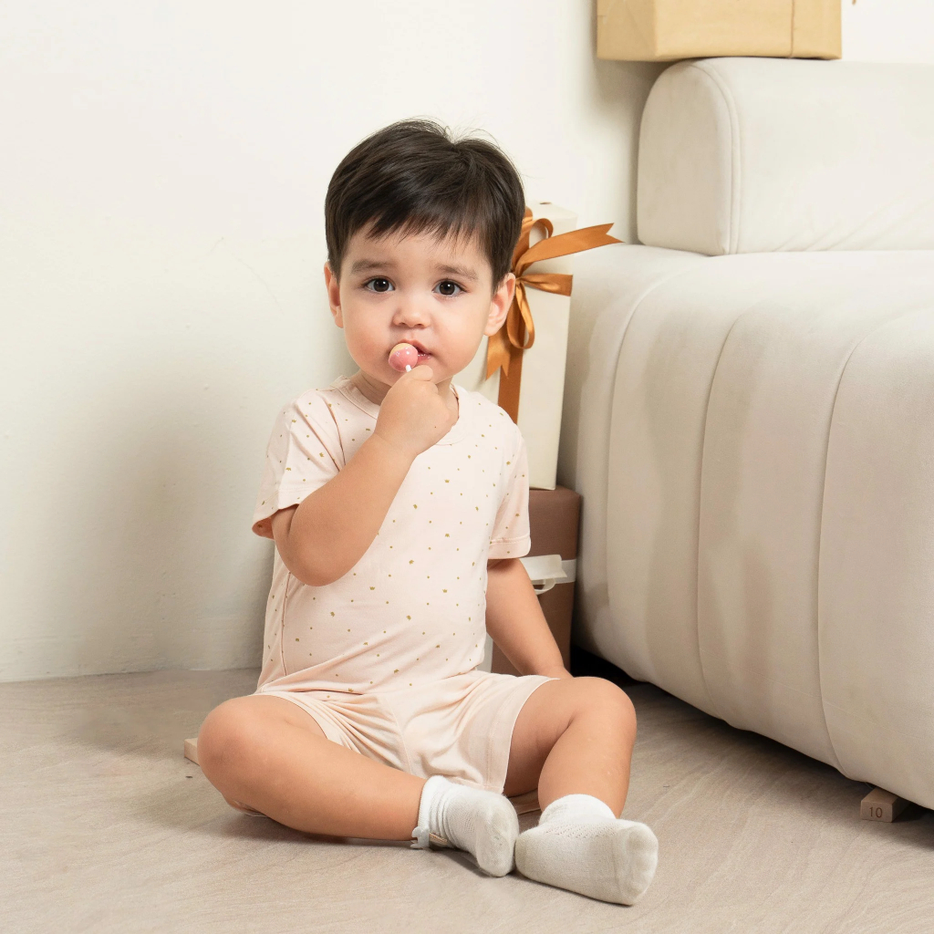 Bộ cộc tay cúc vai cotton mềm BU Glory 2023