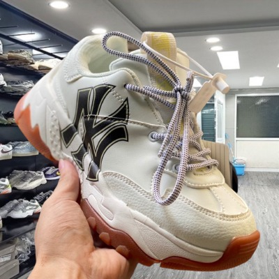 Giày thể thao nam nữ mlb NY nam nữ màu trắng đế nâu hot 2022