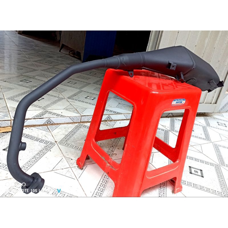 Pô Honda Winner X chính hãng Honda kèm ốp, ốc, chụp, full zin chưa chẻ,