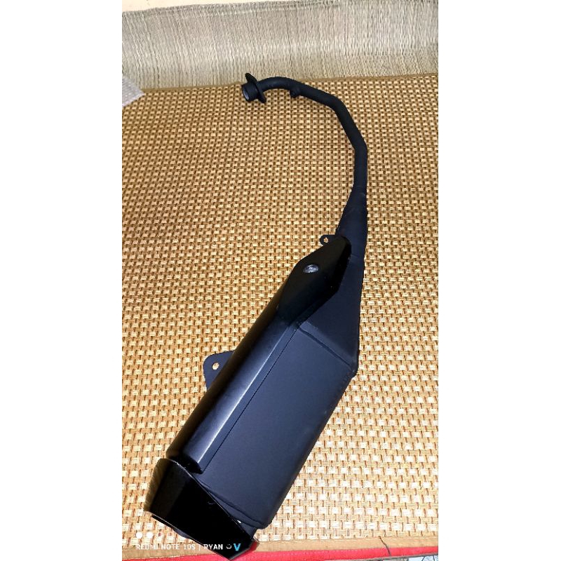 Pô Honda Winner X chính hãng Honda kèm ốp, ốc, chụp, full zin chưa chẻ,