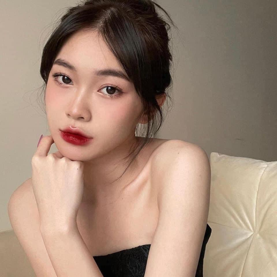 Son kem lì Merzy Noir In The Mellow Tint M13