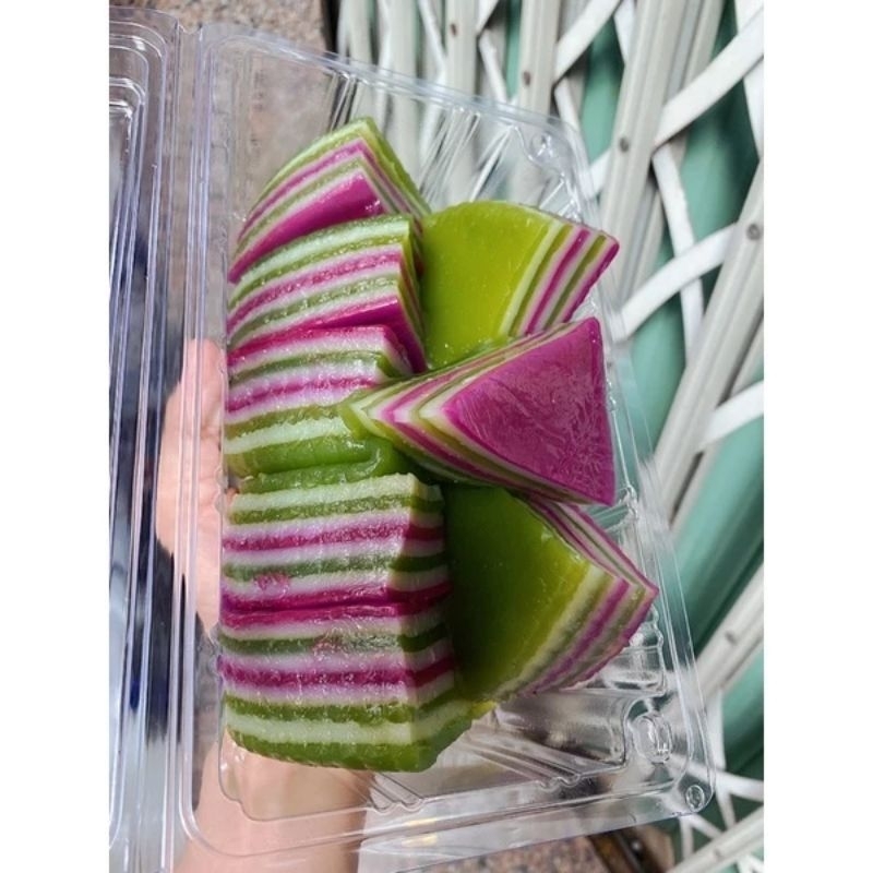 Bánh da lợn lá cẩm