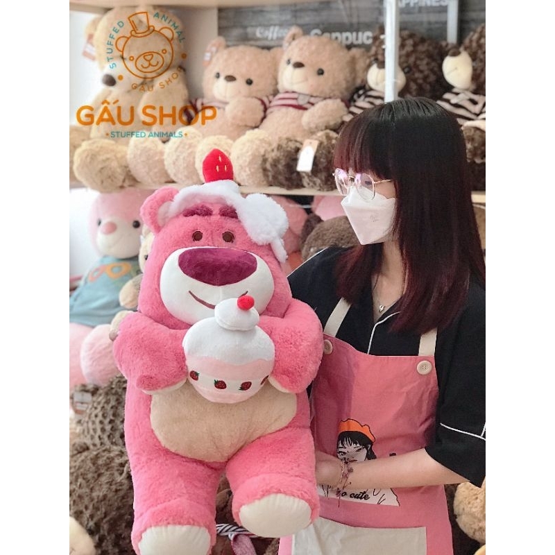 Gấu bông ❤️ Gấu dâu ❤️ Gấu Lotso ngồi ôm dâu hàng nhập cao cấp có mùi thơm bông mịn ú nu dễ thương mềm mại !! FREESHIP
