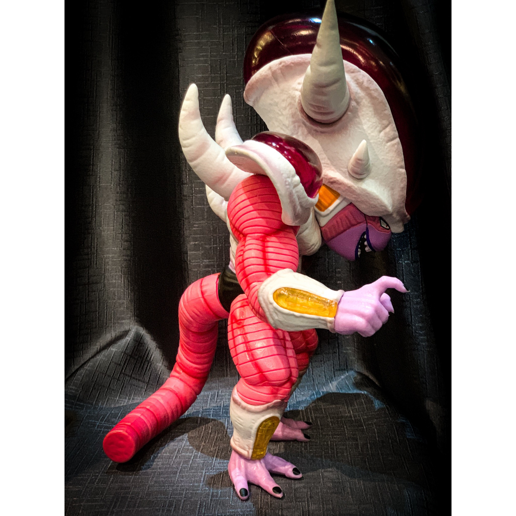 Mô Hình Frieza Third Forrm Siêu To 35cm trong truyện Dragon Ball