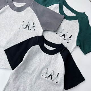 [ÁO CROPTOP THUN GÂN] PHỐI TAY ÁO HÌNH LOGO [TAC KE HOA]