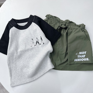 [ÁO CROPTOP THUN GÂN] PHỐI TAY ÁO HÌNH LOGO [TAC KE HOA]