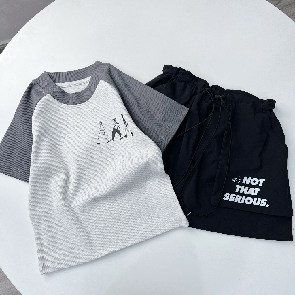 PHỐI TAY ÁO HÌNH LOGO