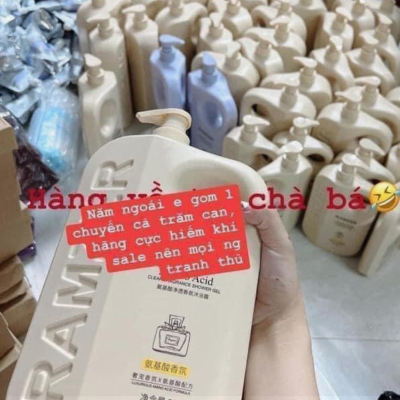 Sữa tắm nước hoa thể tích 2000ml tẩy da chết làm sạch da trắng da hương hoa ngọt ngào