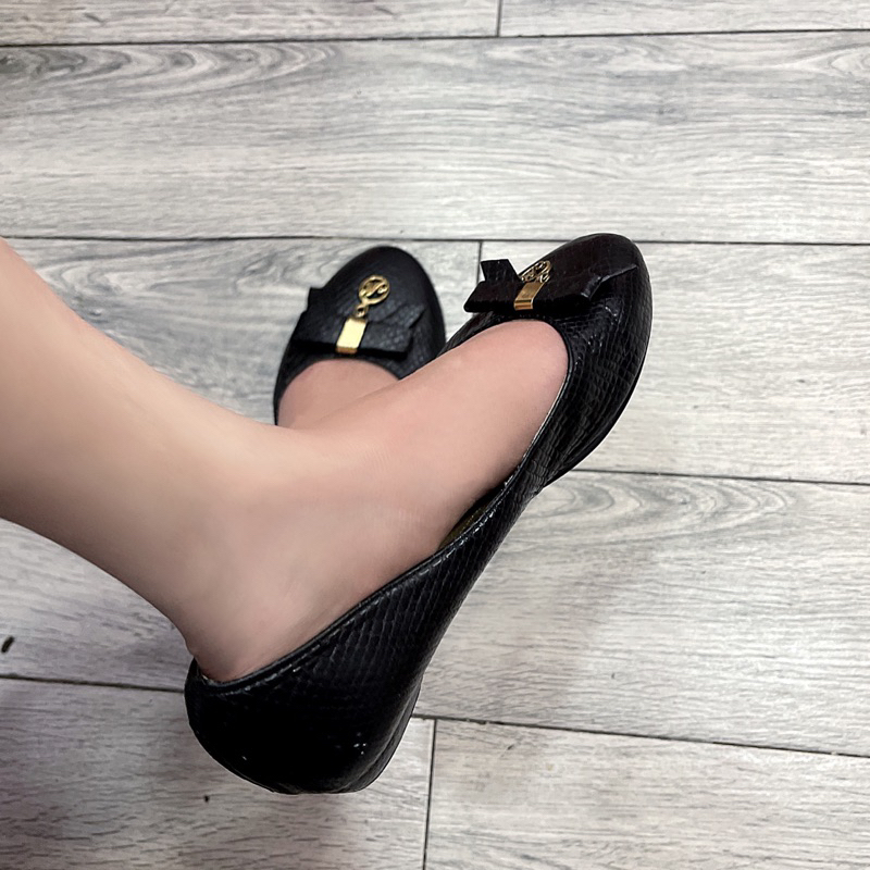 Thanh lý giày 2-hand Hàn Quốc dành cho nữ