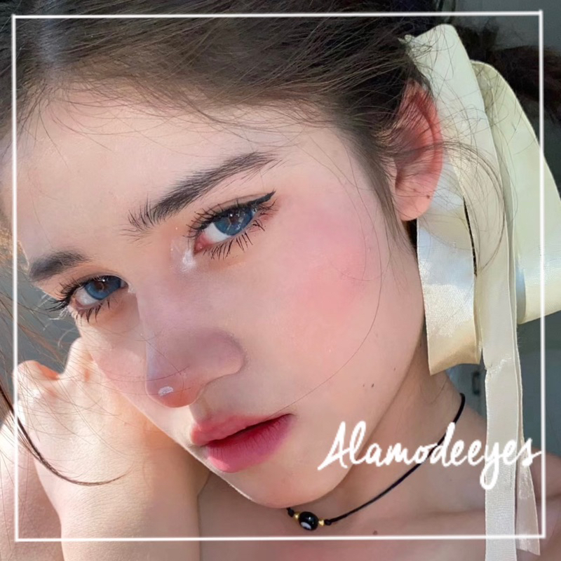 Lens xanh dương cát